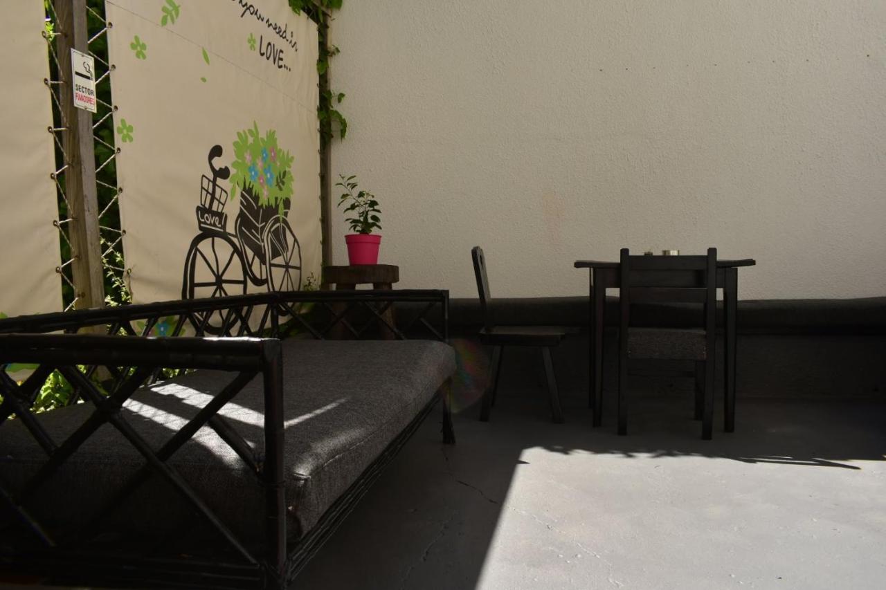 Hostel Cinerama